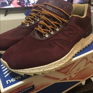 New Balance hiking sneaker